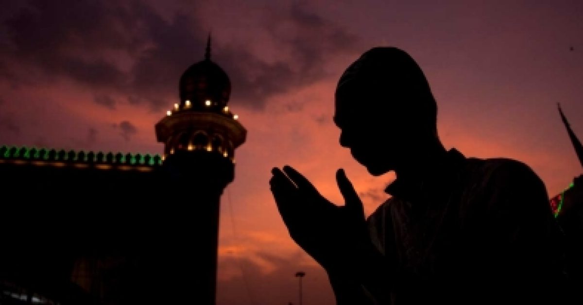 Muslim-prayers.jpg.image.396.206